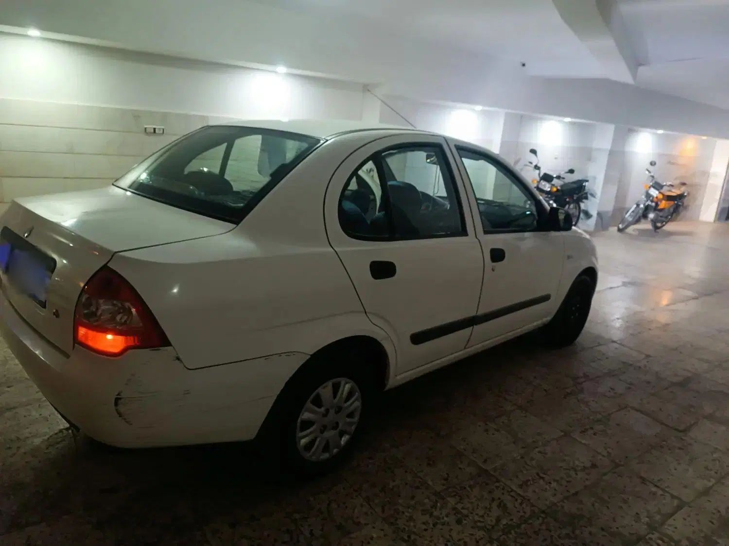تیبا صندوق دار SX - 1395