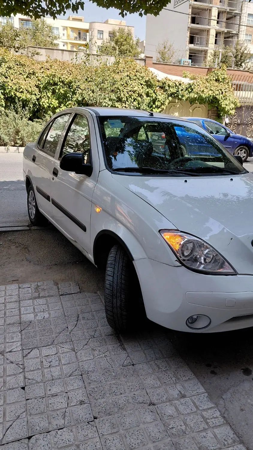 تیبا صندوق دار SX - 1399