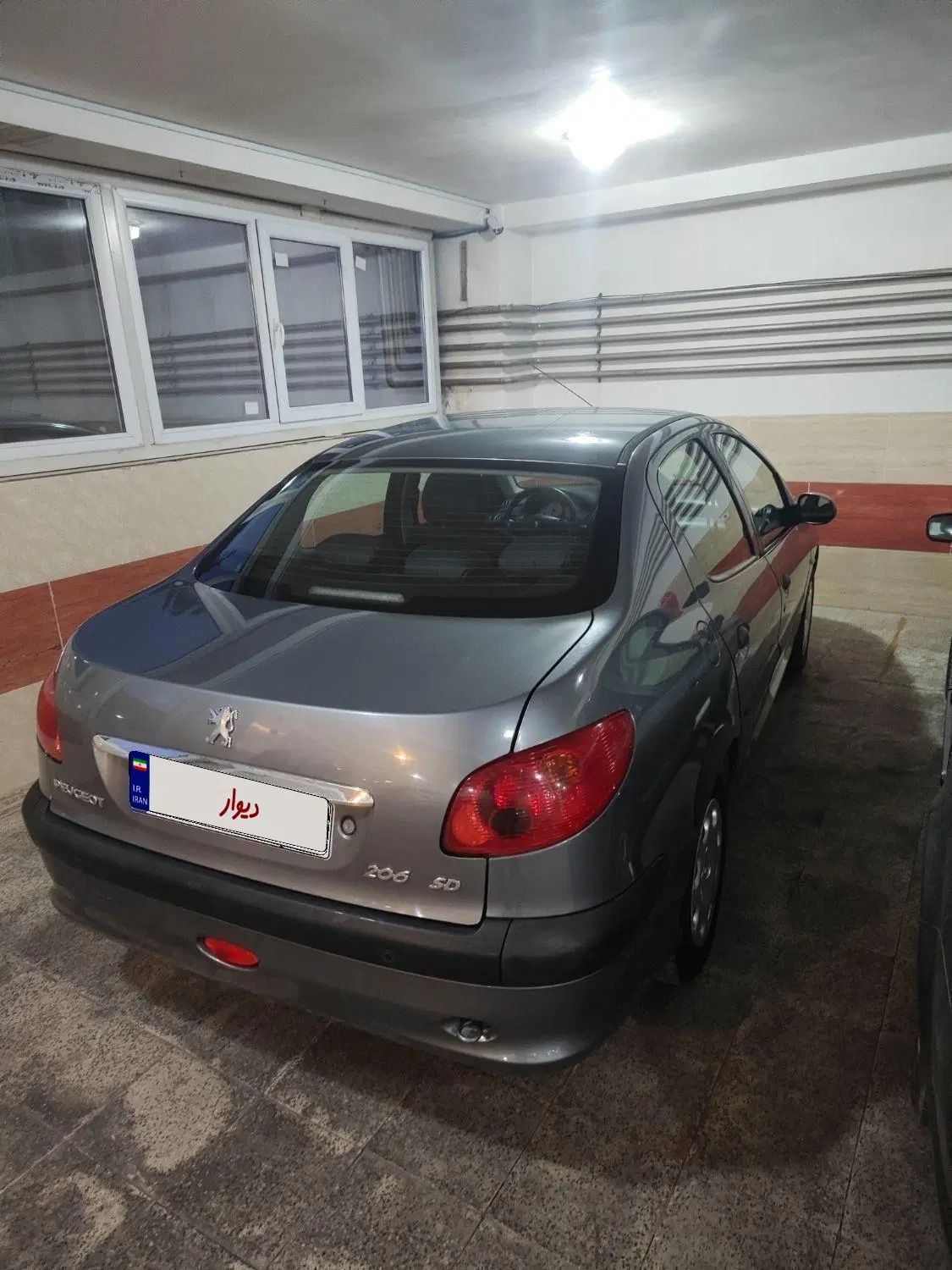 پژو ۲۰۶ صندوق دار v8 - 1396