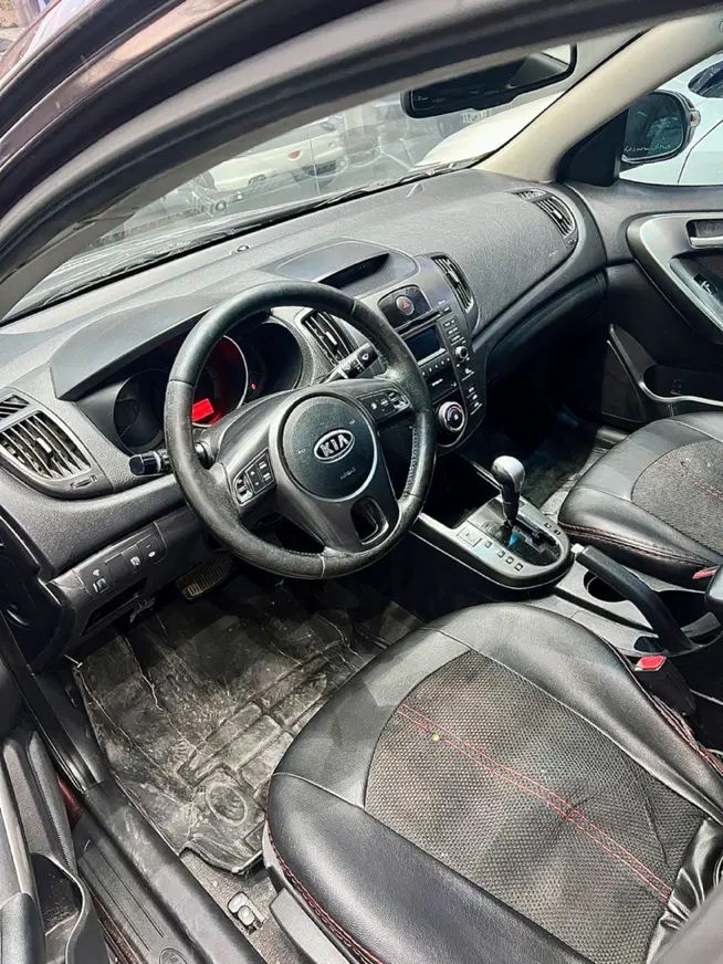 کیا سراتو 2.0 لیتر اتوماتیک GT لاین - 2010