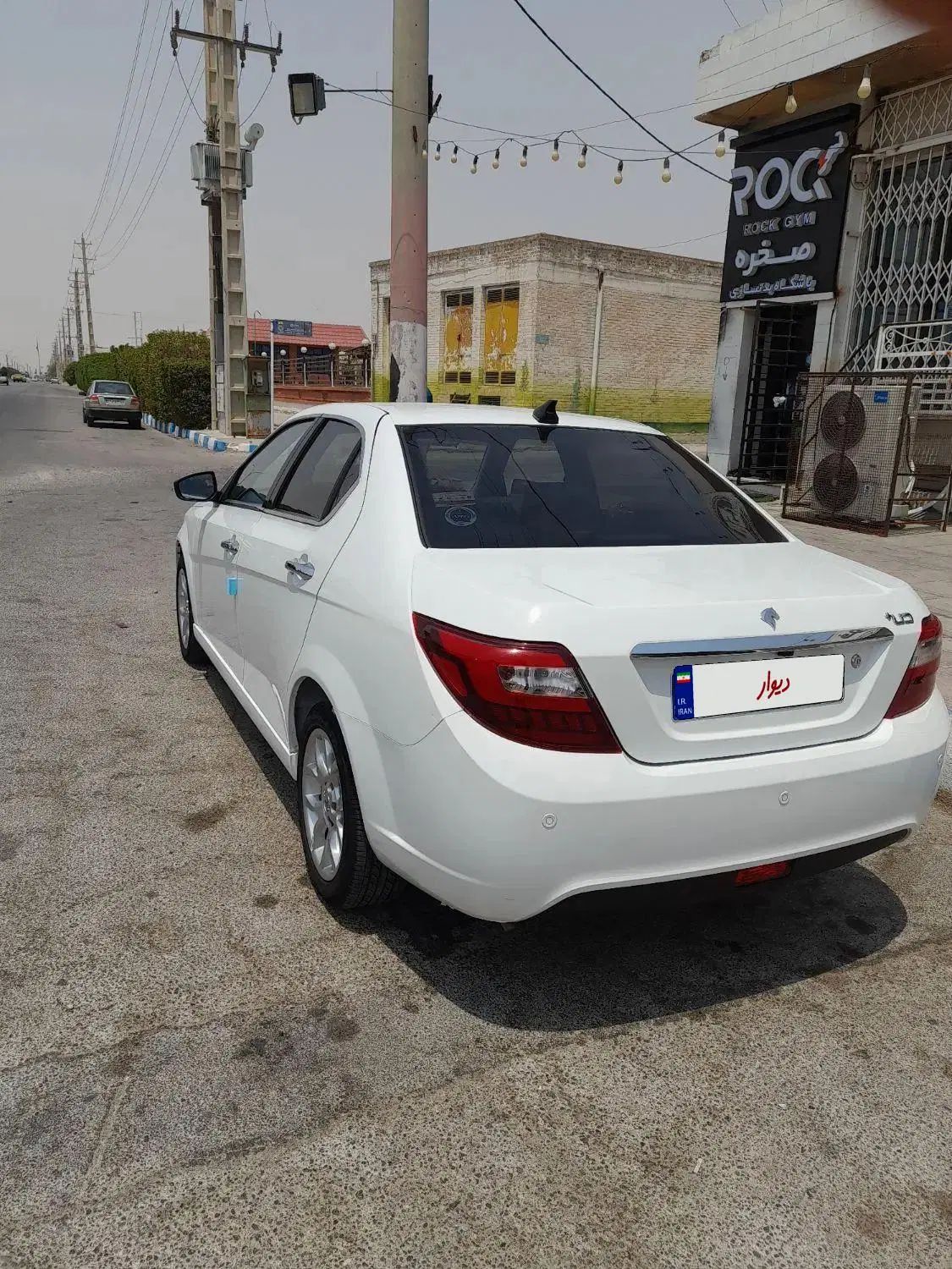 دنا پلاس توربو 6 دنده - 1403