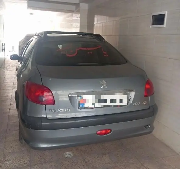 پژو ۲۰۶ صندوق دار v8 - 1398