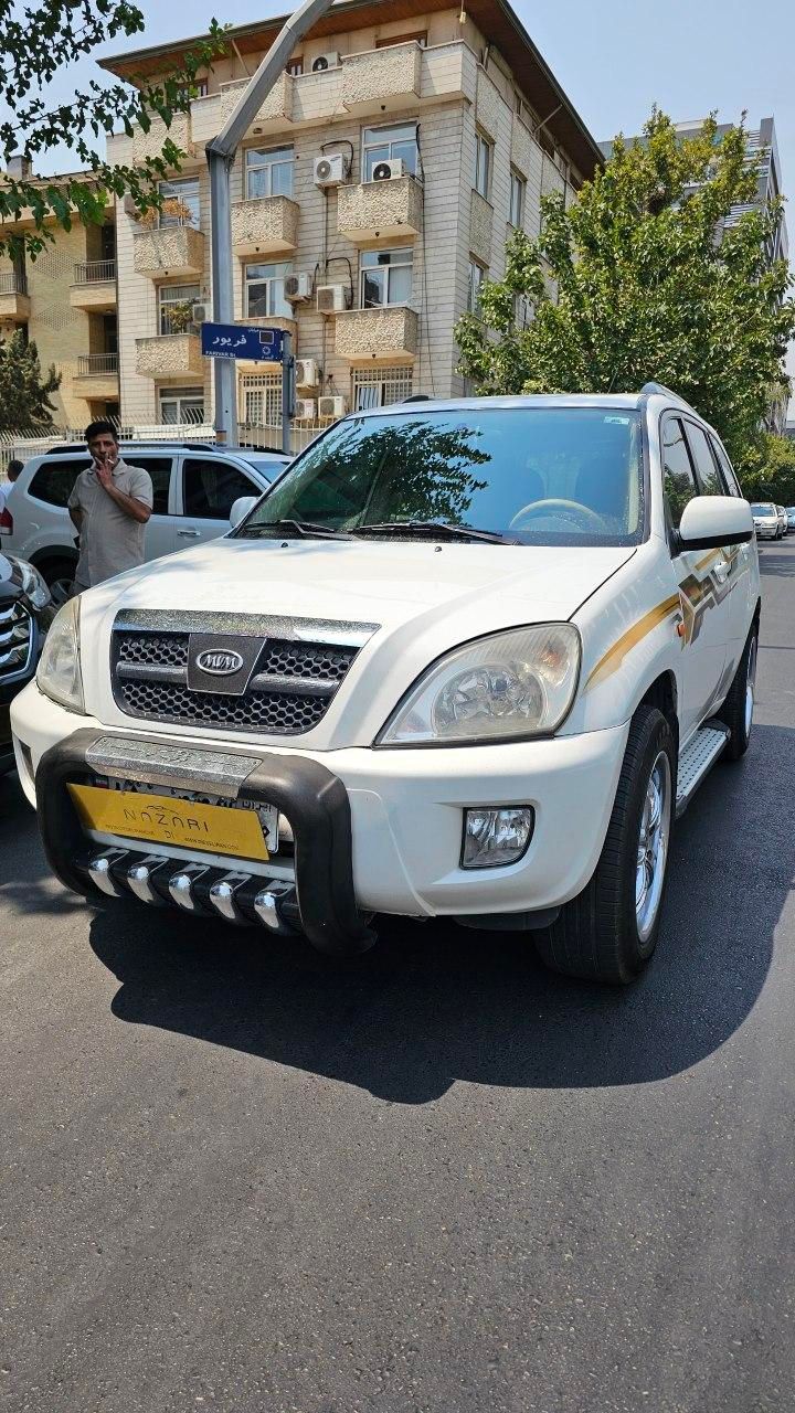 ام وی ام X33 دنده‌ای ساده - 1391