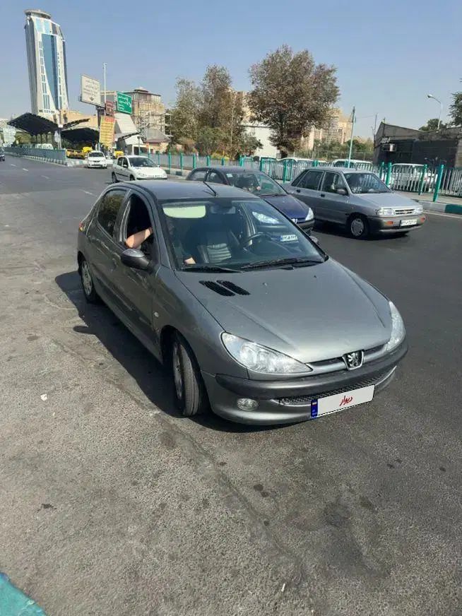 پژو 206 تیپ 5 - 1390