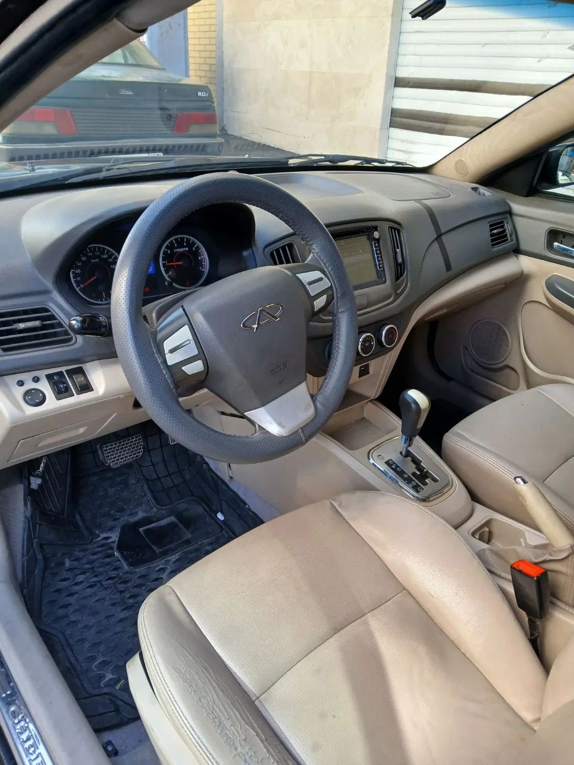 ام وی ام 550 اتوماتیک - 1394