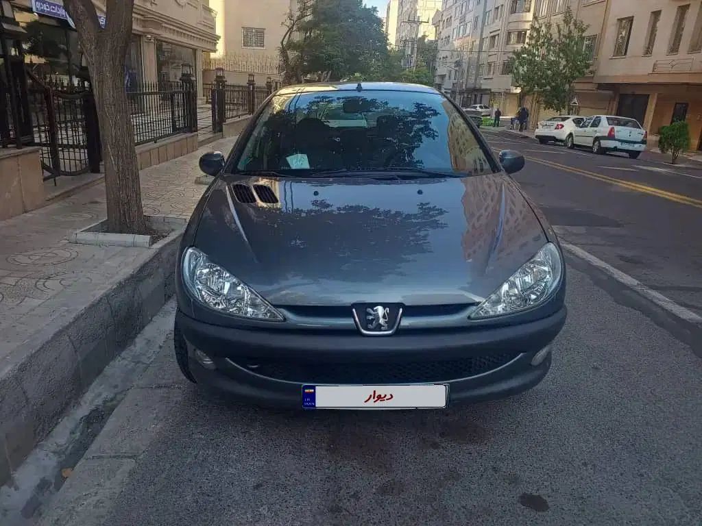 پژو ۲۰۶ صندوق دار v8 - 1394