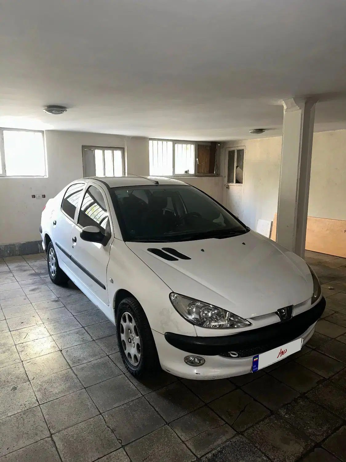پژو ۲۰۶ صندوق دار v8 - 1395
