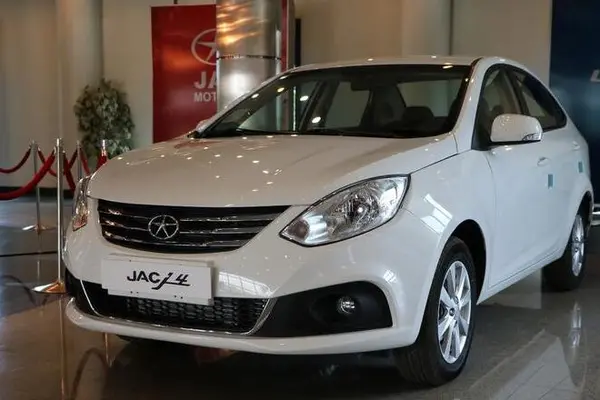 جک J4 اتوماتیک آپشنال - 1404