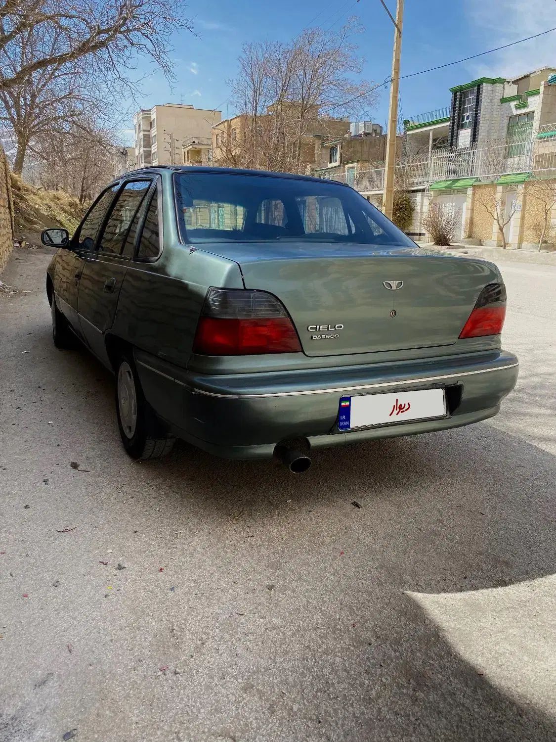 دوو سیلو سدان - 1379