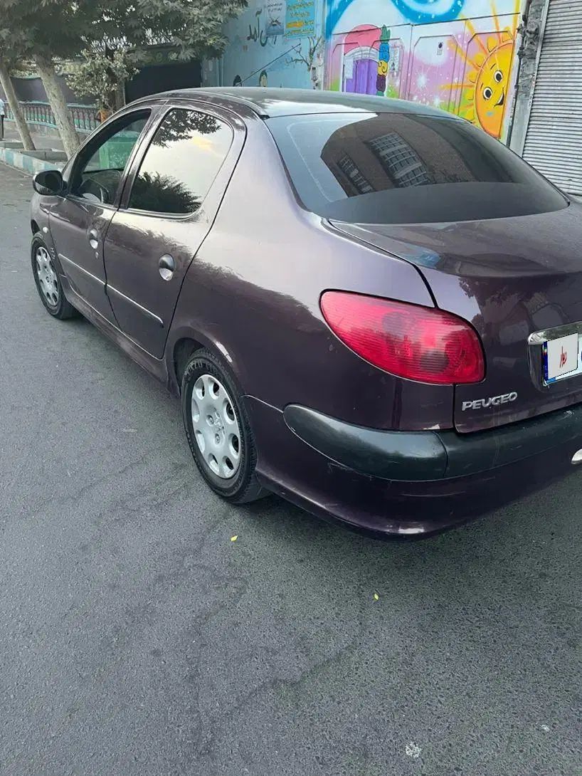 پژو ۲۰۶ صندوق دار v8 - 1390