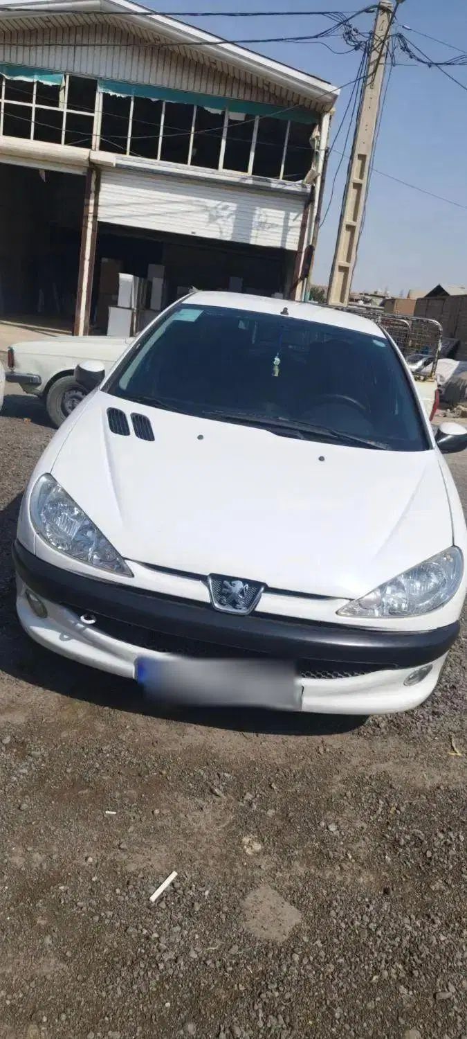 پژو ۲۰۶ صندوق دار v8 - 1397
