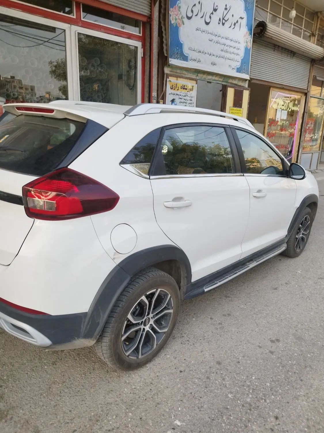 ام وی ام X22 پرو اتوماتیک اکسلنت - 1403