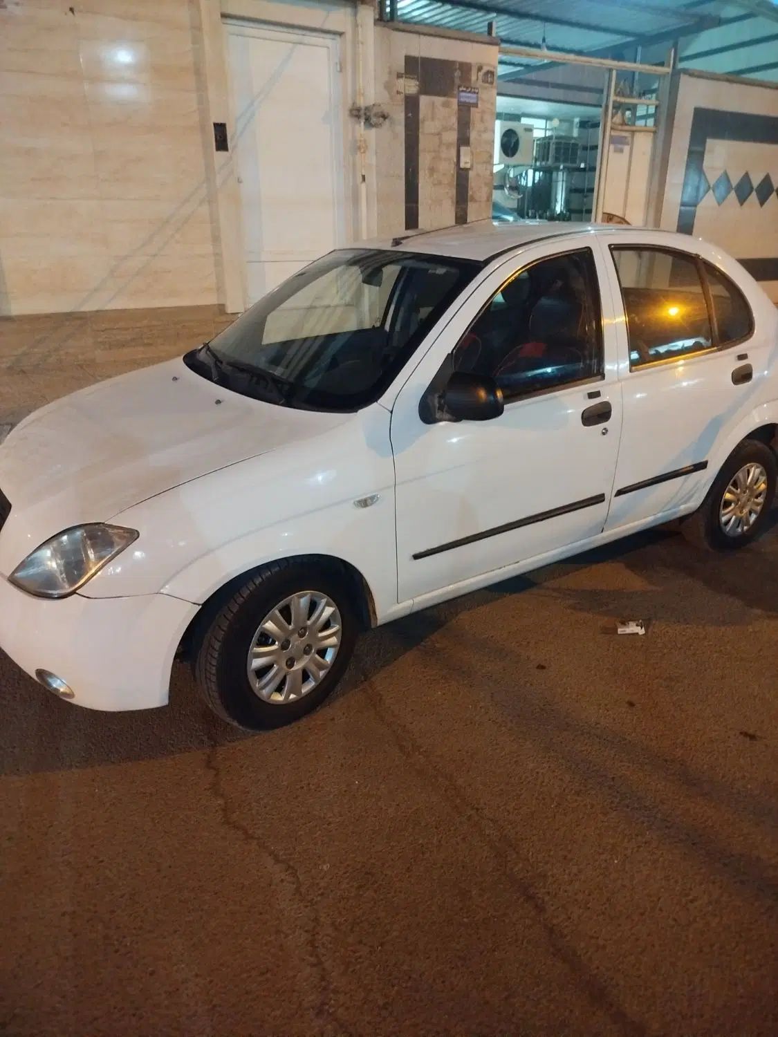 تیبا صندوق دار SX - 1398