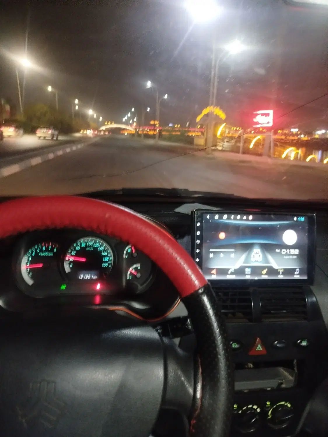 تیبا صندوق دار SX - 1398
