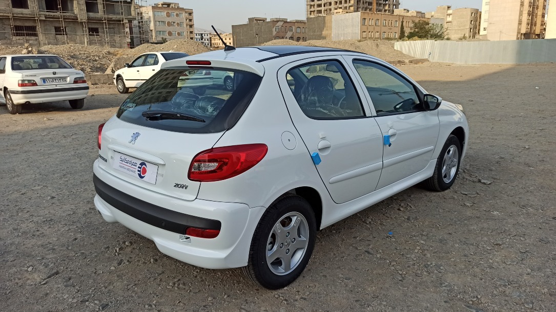 پژو 207 اتوماتیک TU5P - 1404