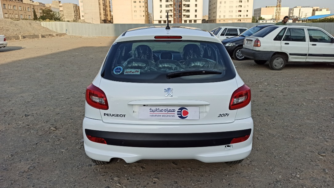 پژو 207 اتوماتیک TU5P - 1404