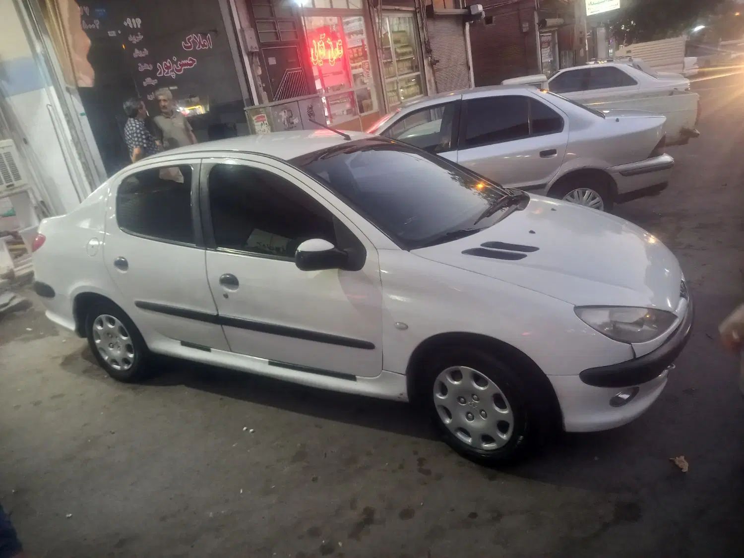 پژو ۲۰۶ صندوق دار v2 - 1388
