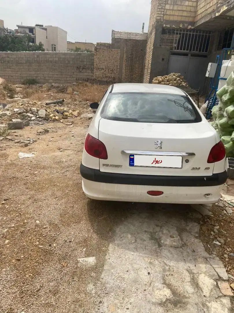پژو 206 تیپ 5 - 1393
