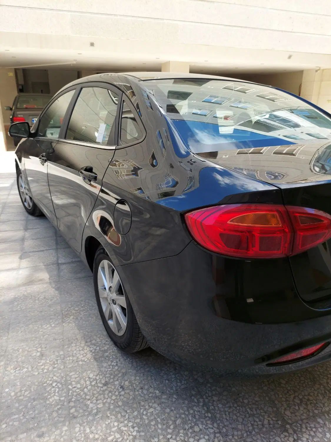 جک J4 اتوماتیک ساده - 1401