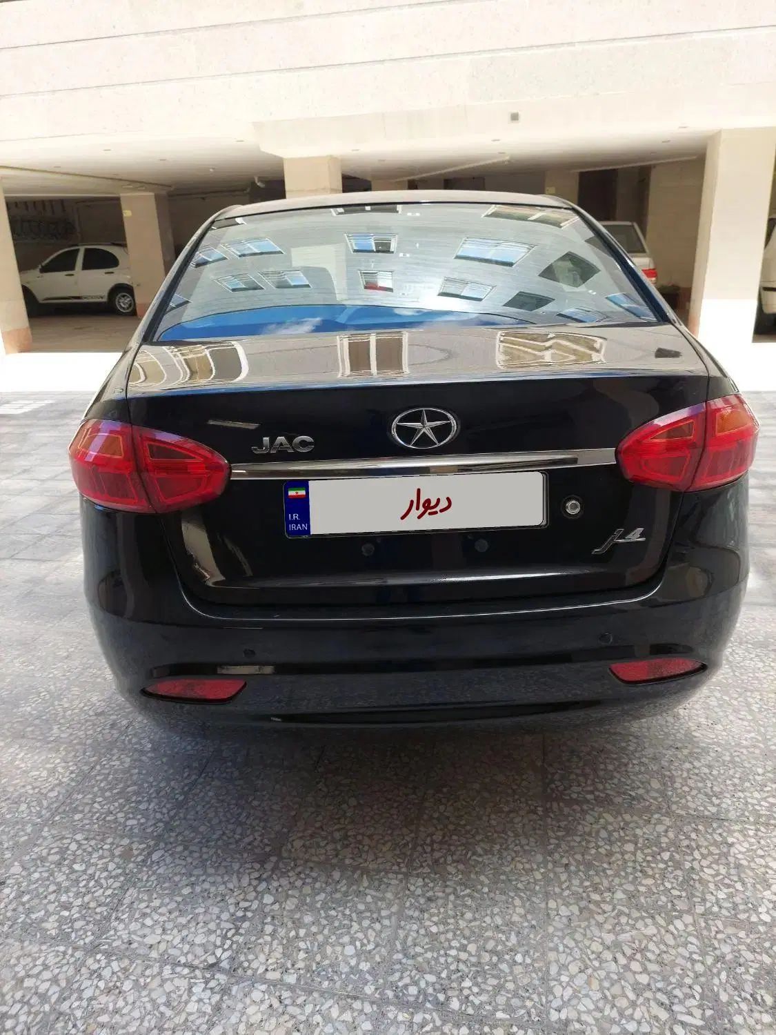 جک J4 اتوماتیک ساده - 1401