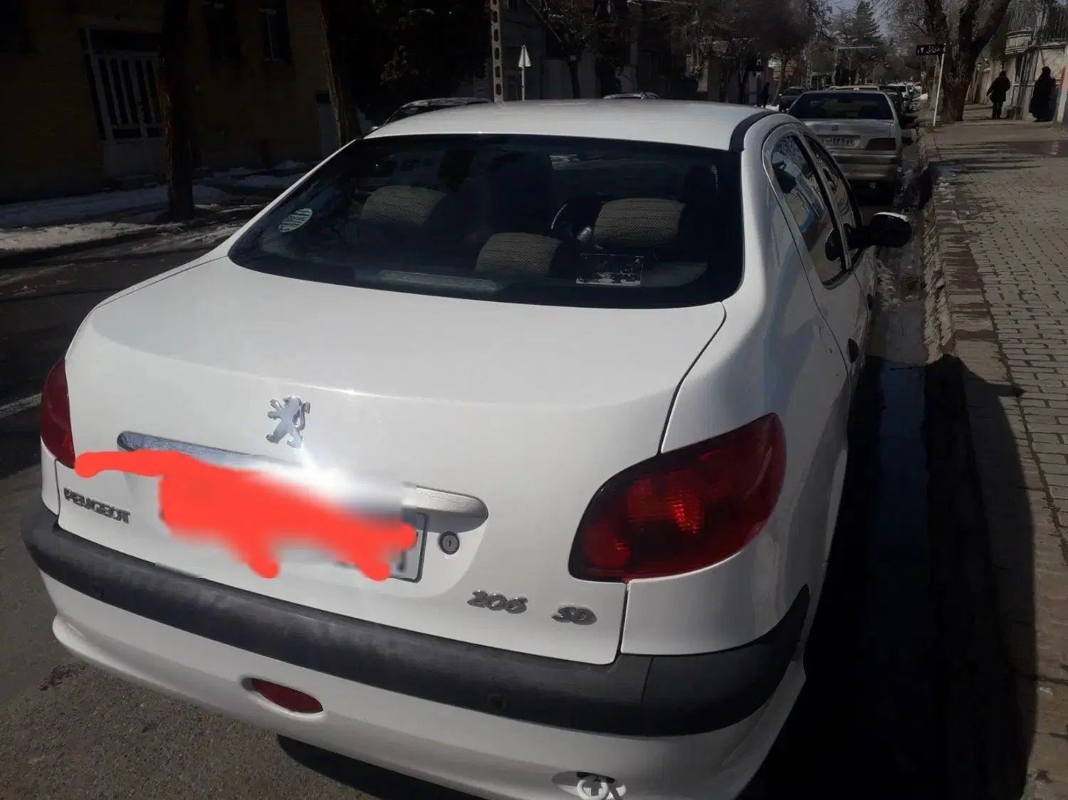 پژو ۲۰۶ صندوق دار v8 - 1397