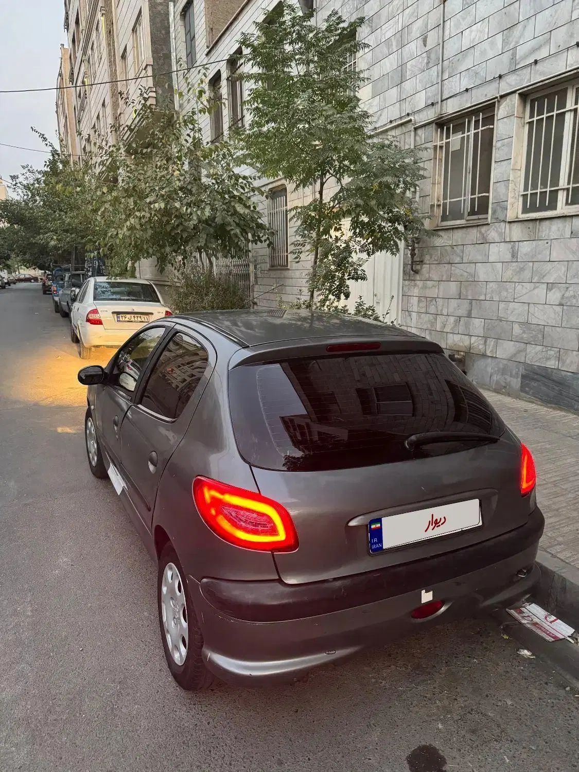 پژو 206 تیپ 2 - 1385