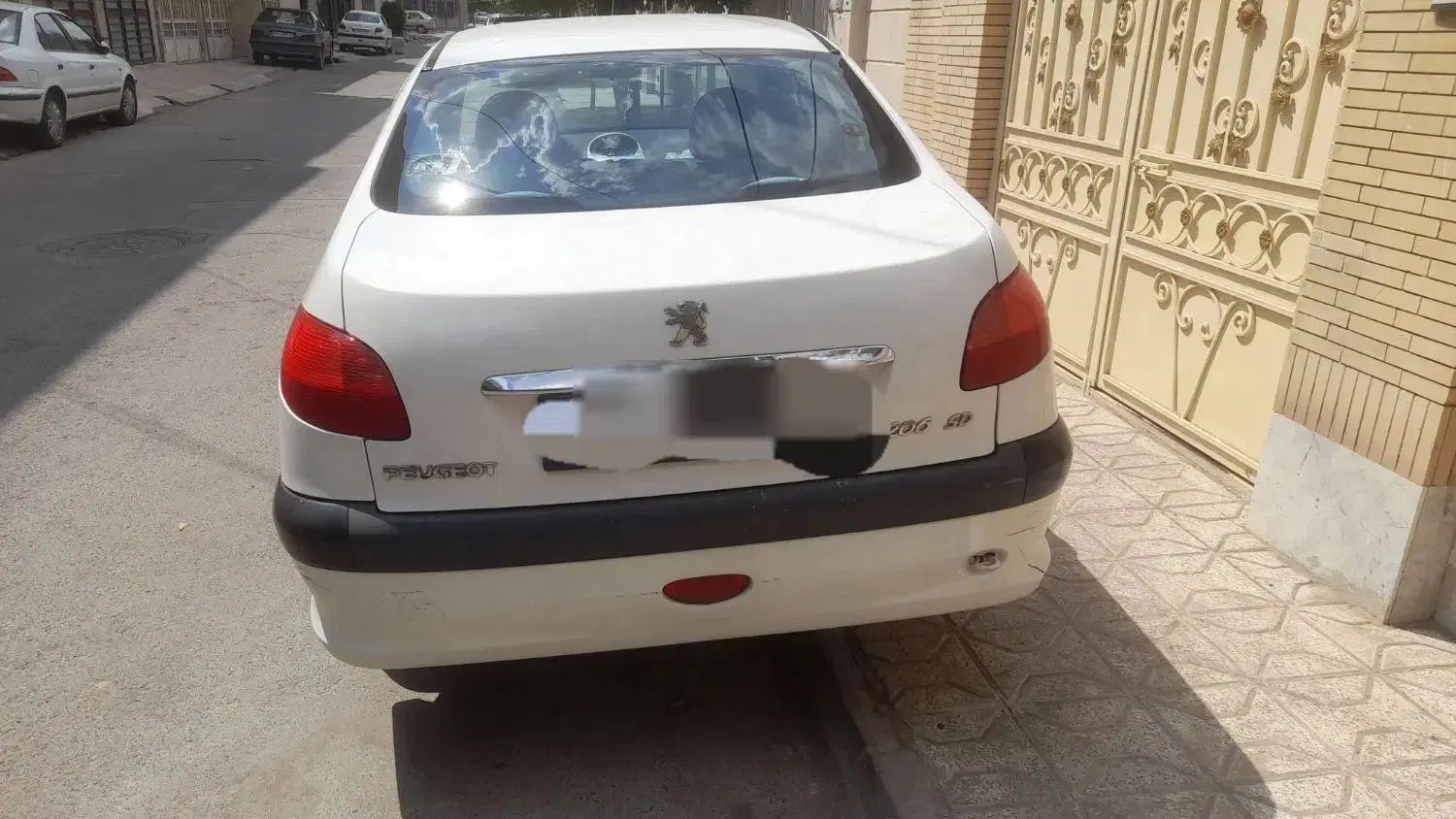 پژو ۲۰۶ صندوق دار v8 - 1387