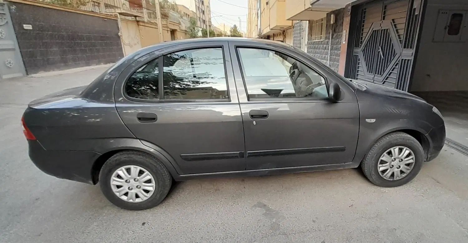 تیبا صندوق دار SX - 1395