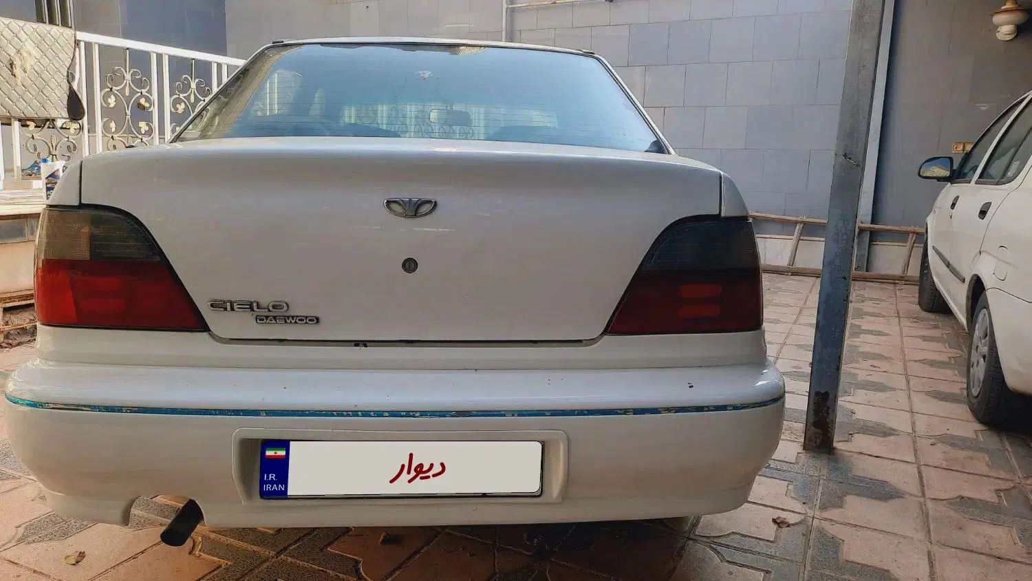 دوو سیلو سدان - 1382