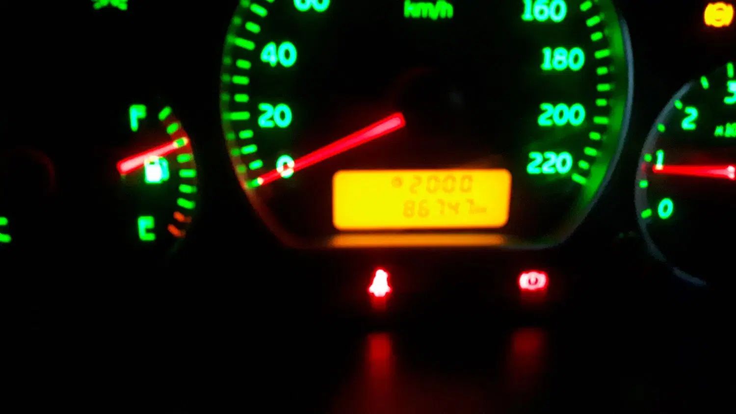 ام وی ام 110 چهار سیلندر دنده ای - 1393