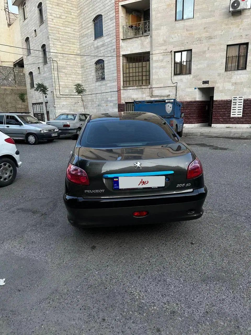 پژو ۲۰۶ صندوق دار v8 - 1385