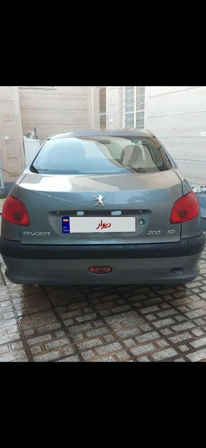 پژو ۲۰۶ صندوق دار v8 - 1395