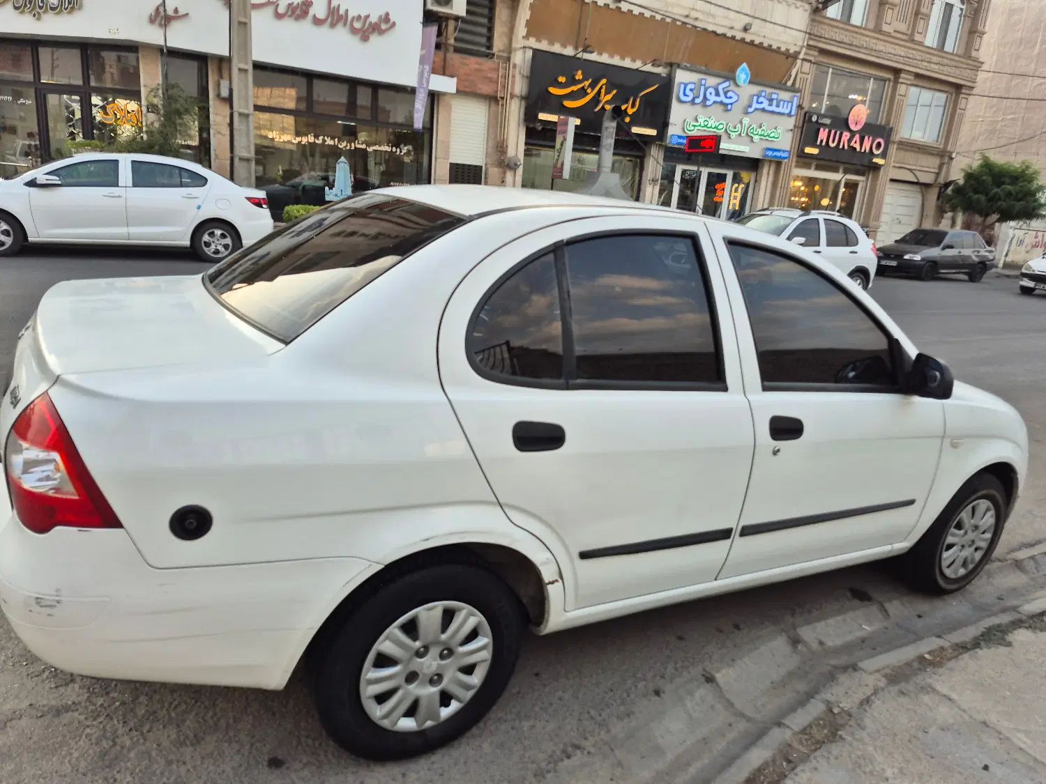 تیبا صندوق دار SX - 1399