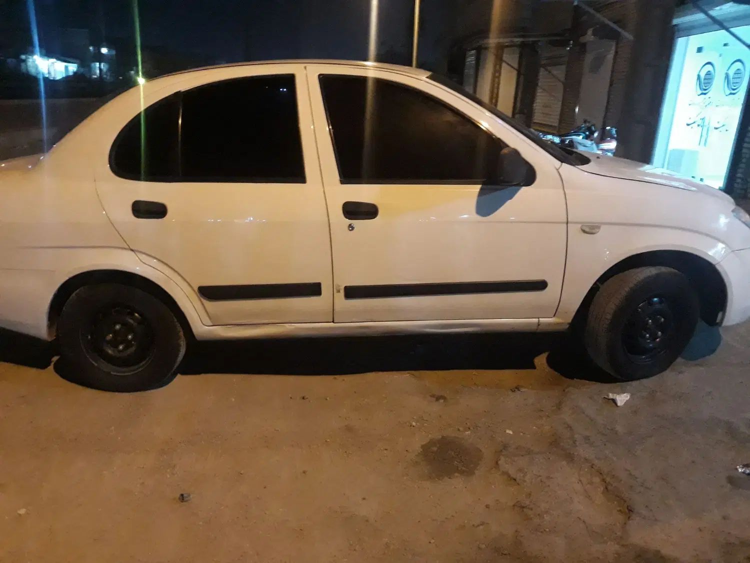 تیبا صندوق دار SX - 1391