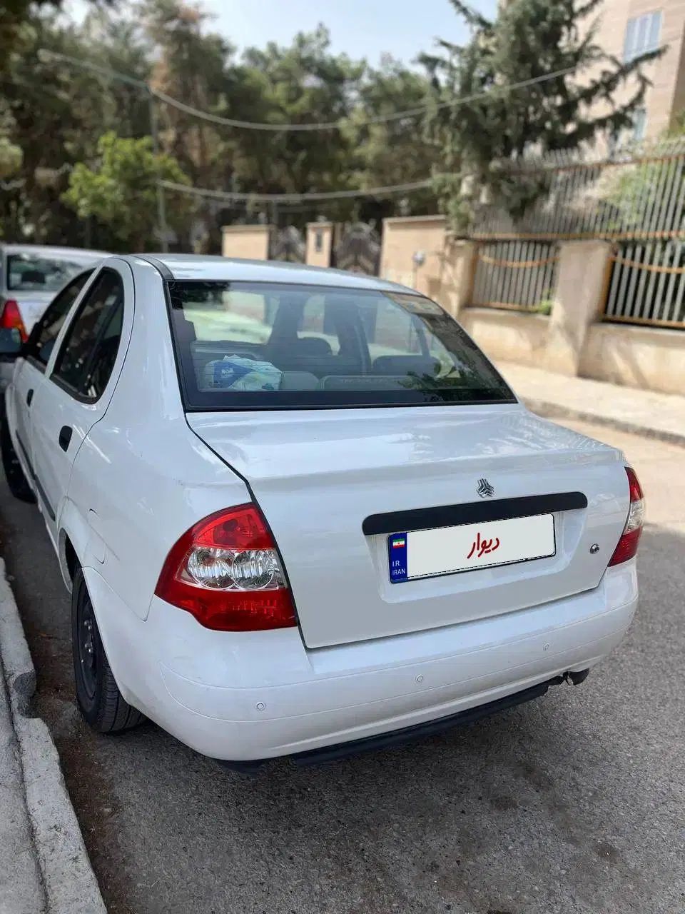 تیبا صندوق دار SL - 1392