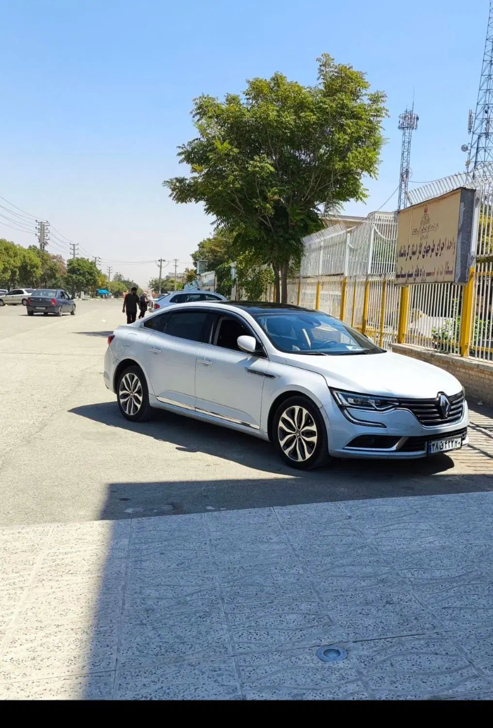 خودرو رنو، تالیسمان آگهی ann_20183087