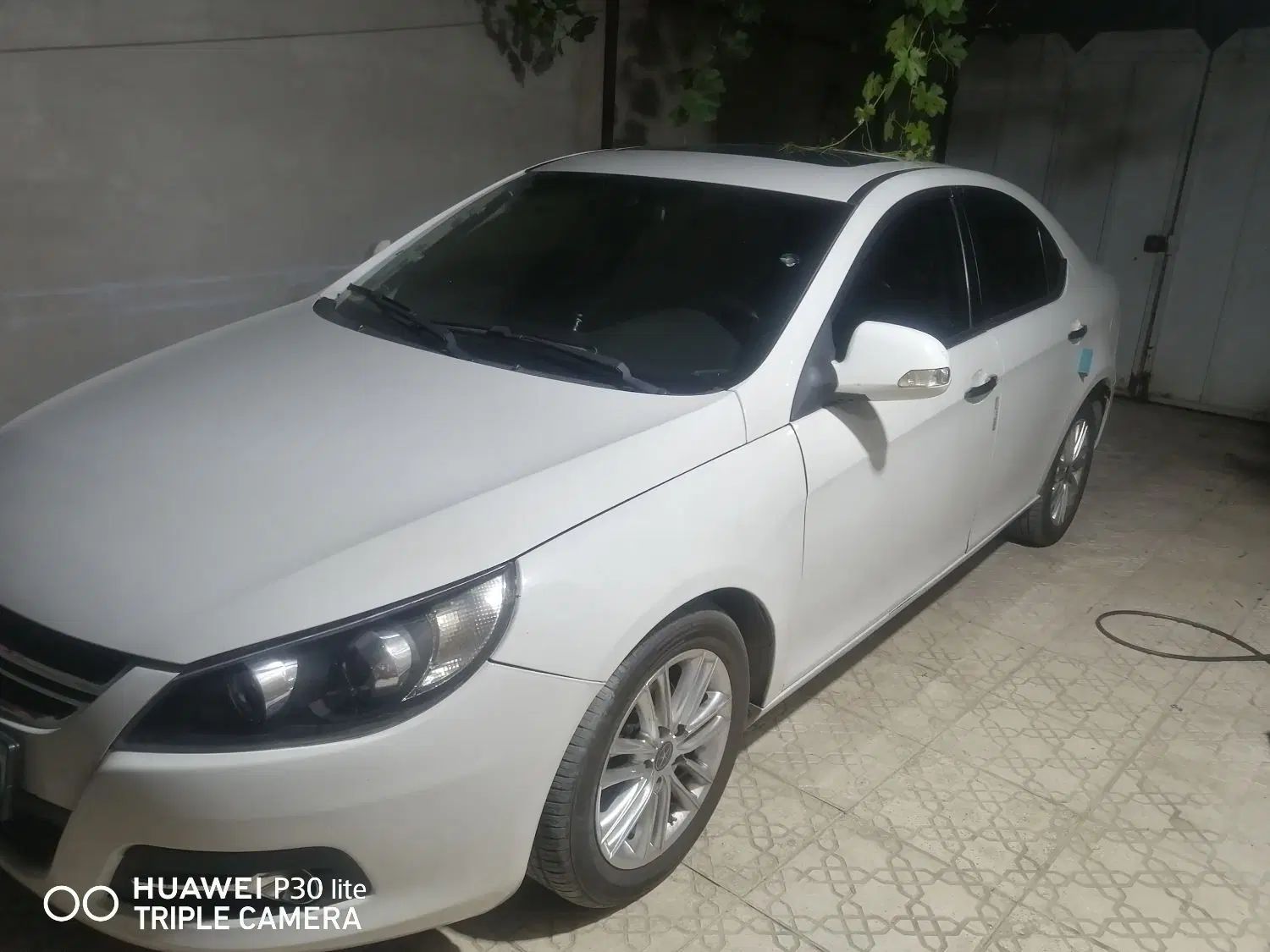 جک J5 اتوماتیک - 1394