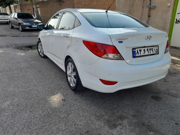 هیوندای اکسنت جی‌ال‌اس - 2014
