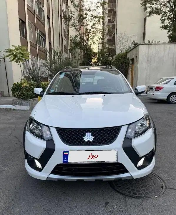کوییک R دنده‌ای - 1402
