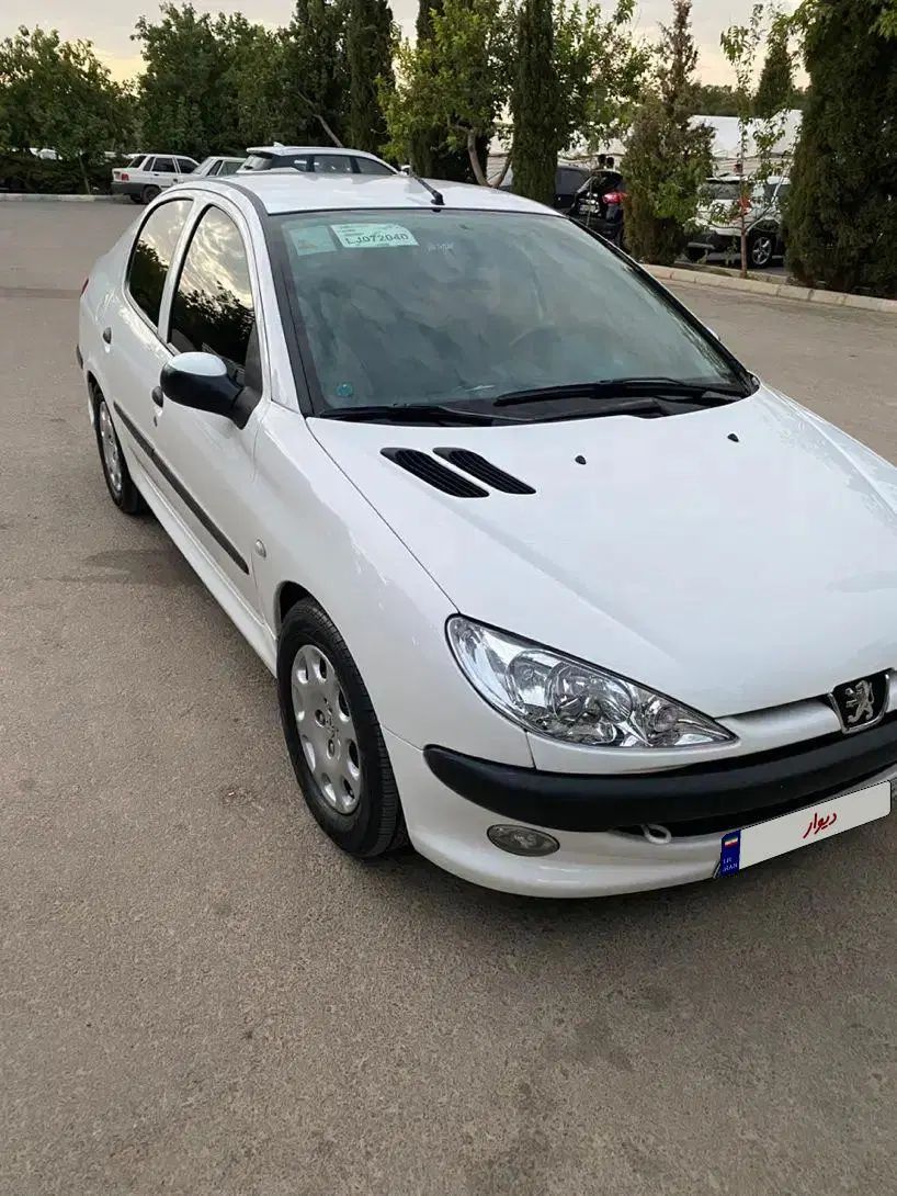 پژو ۲۰۶ صندوق دار v8 - 1399