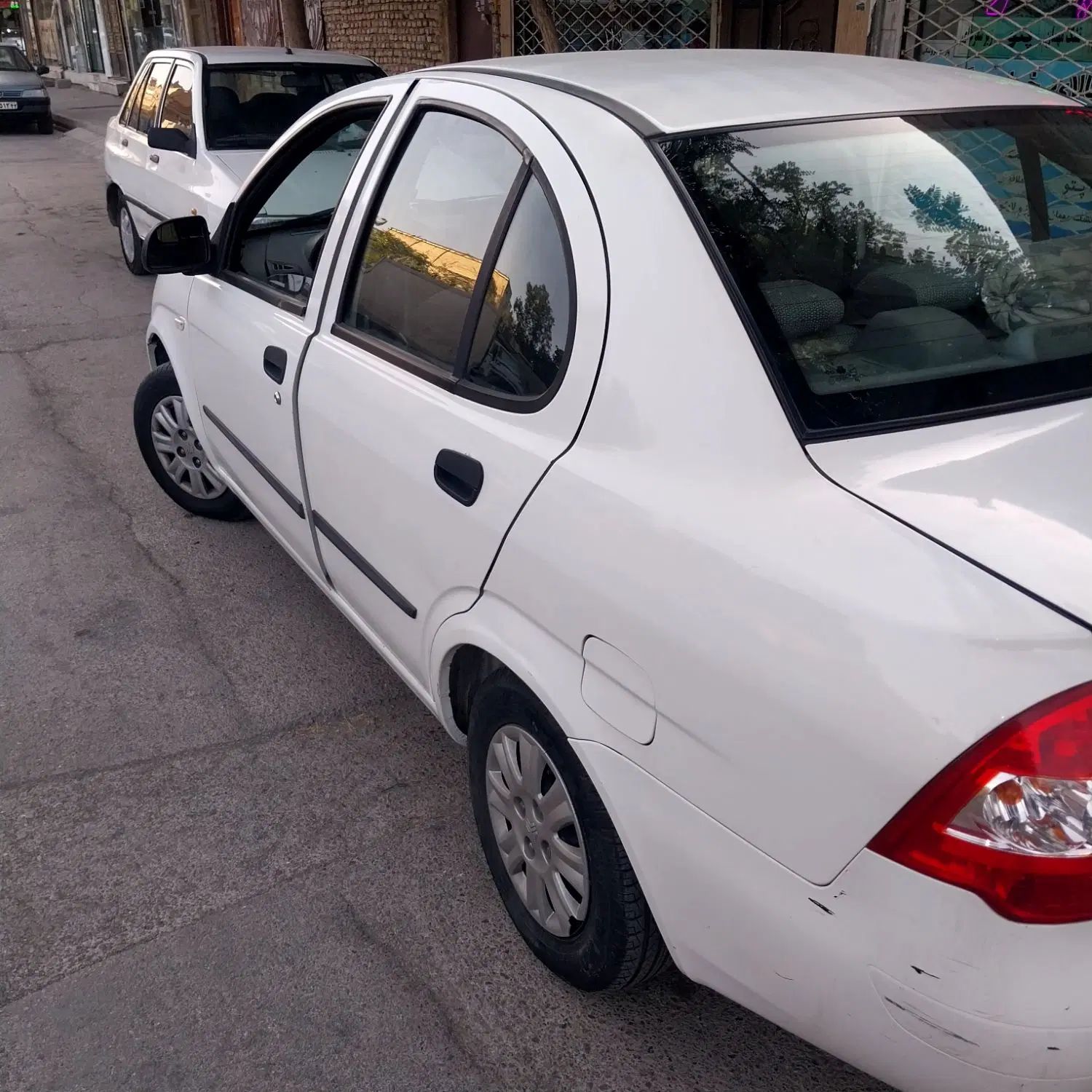 تیبا صندوق دار SX - 1400