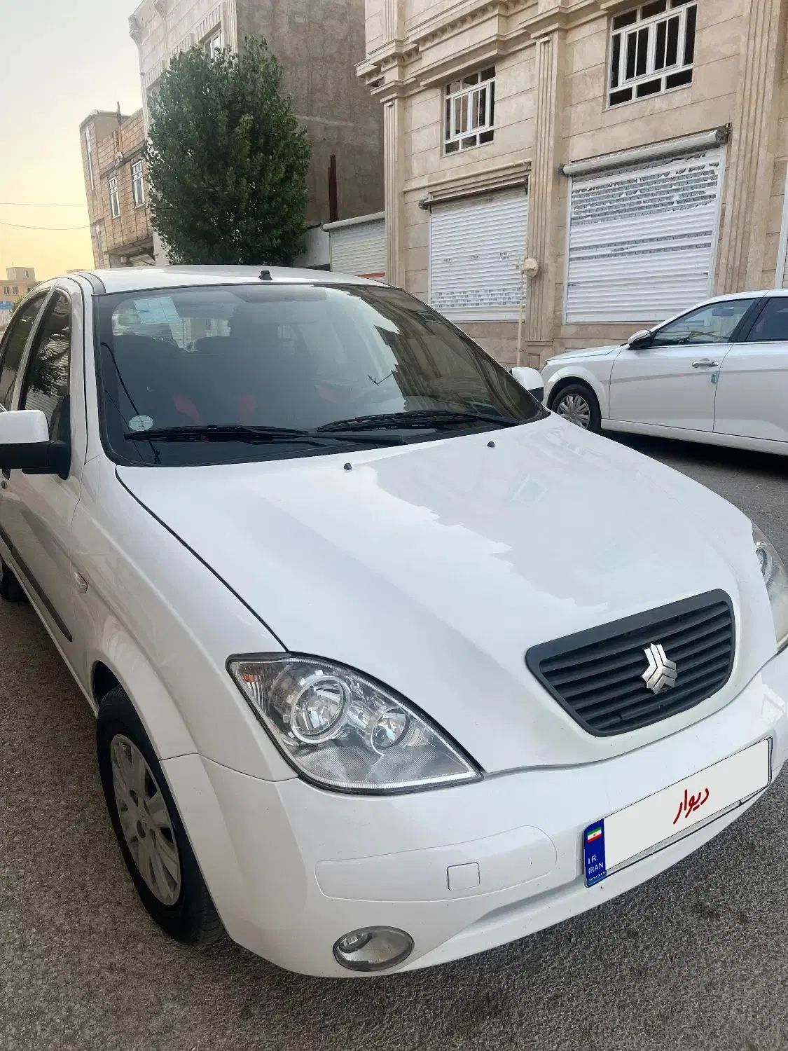 تیبا صندوق دار SX - 1400
