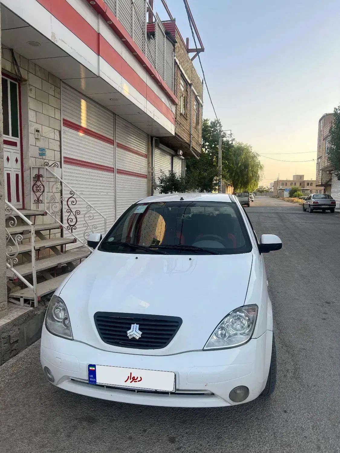 تیبا صندوق دار SX - 1400
