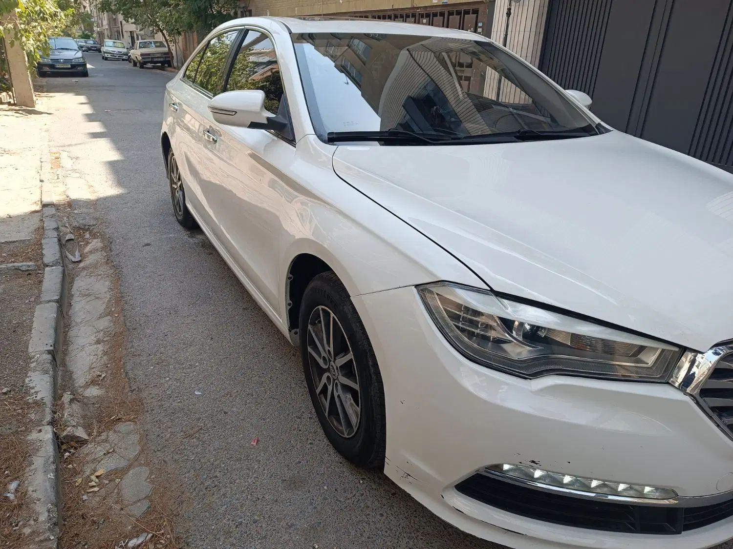 لیفان 820 اتوماتیک - 1396