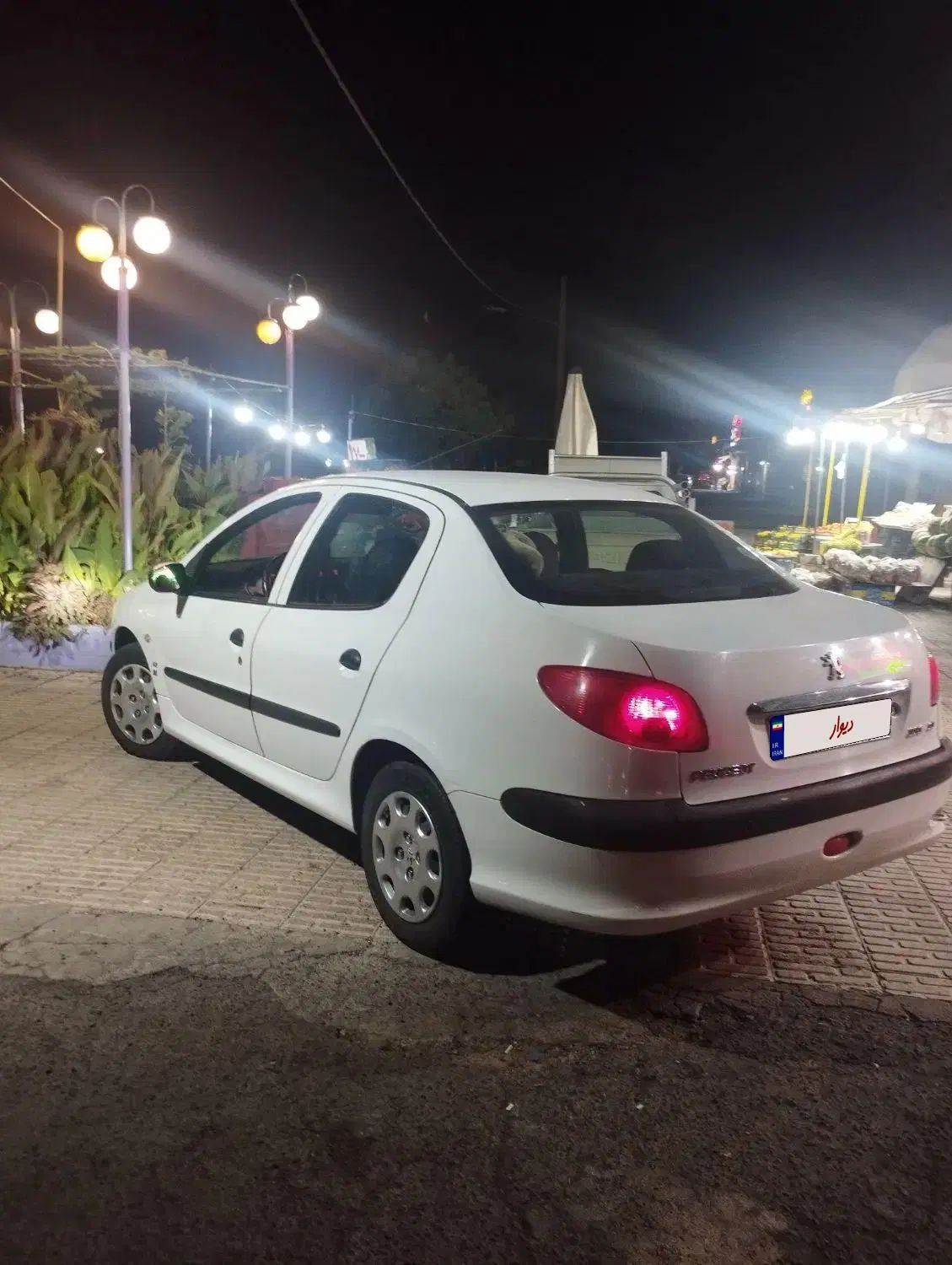پژو ۲۰۶ صندوق دار v8 - 1395