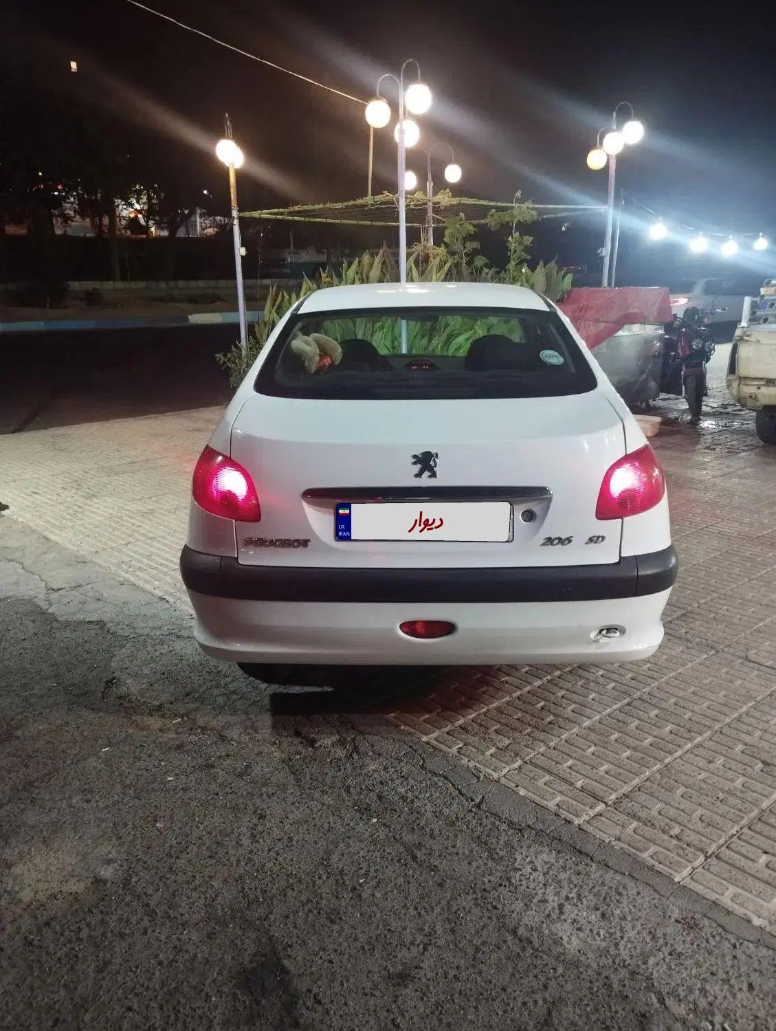 پژو ۲۰۶ صندوق دار v8 - 1395