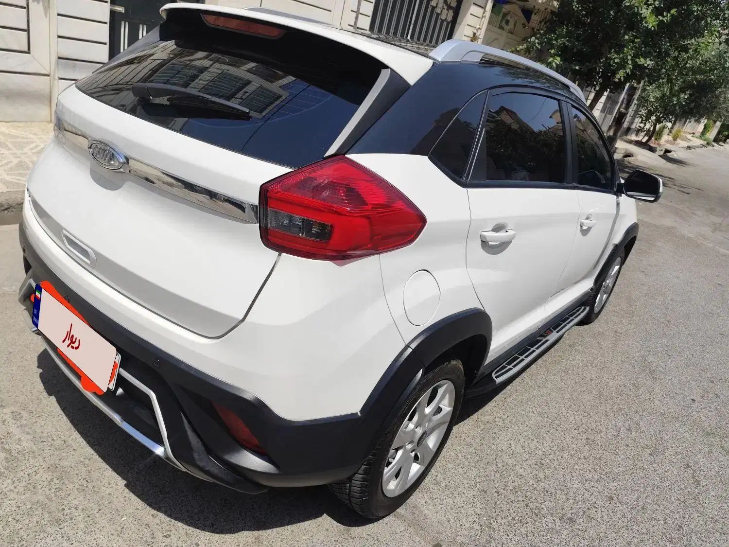 ام وی ام X22 دنده ای اسپرت لاکچری - 1401