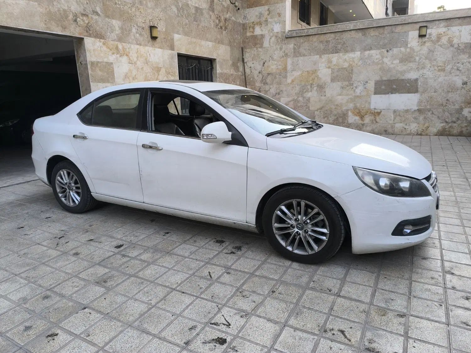 جک J5 اتوماتیک - 1393