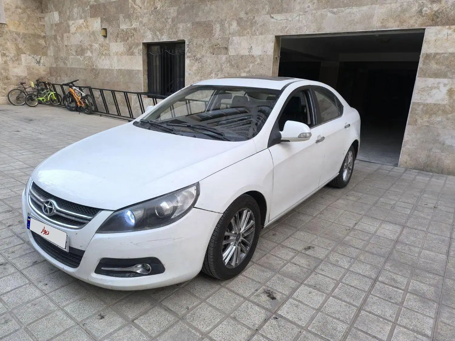جک J5 اتوماتیک - 1393