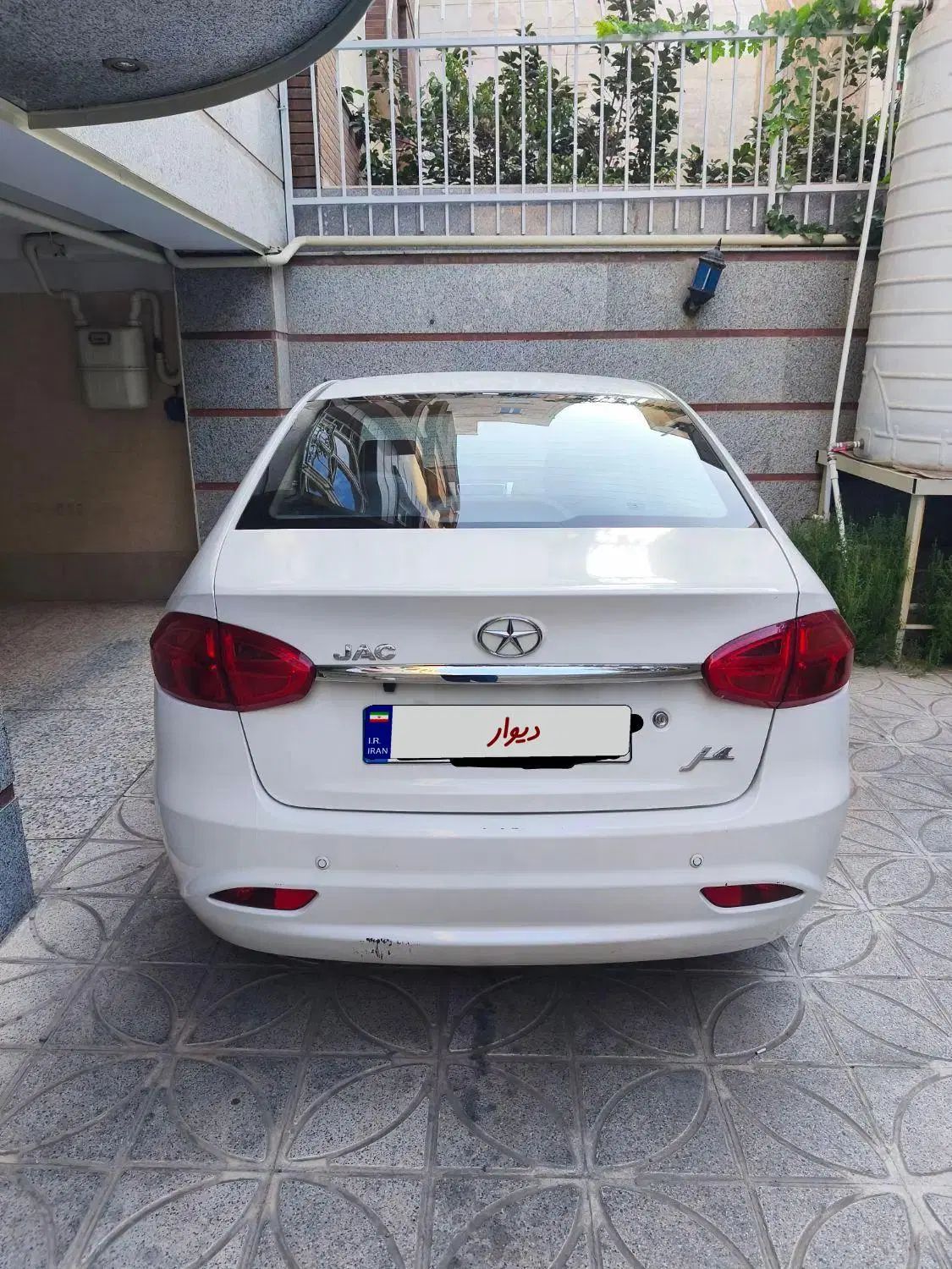 جک J4 اتوماتیک آپشنال - 1402